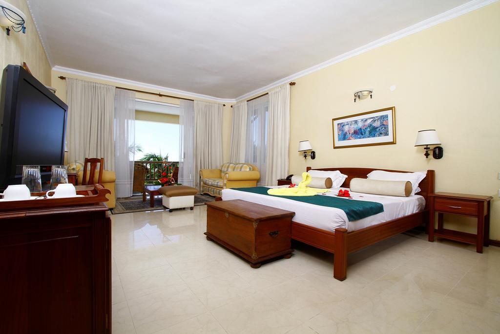 Hibiscus Boutique Hotel Pereybere Beach Chambre photo